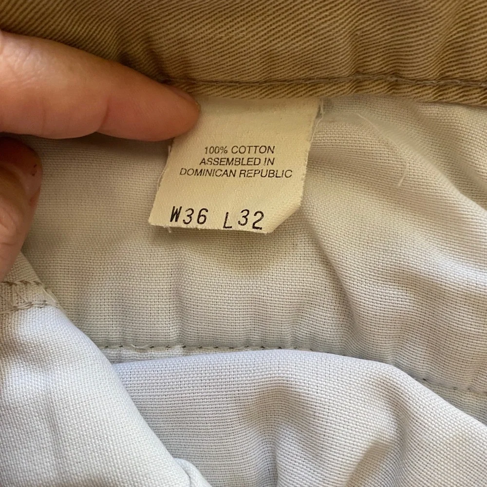 Dockers Levi’s Mens Khakis Tan pleated pants - Picture 5 of 8